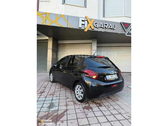 102.000KM de MAKYAJLI KASA 208 OTOMATİK VİTES