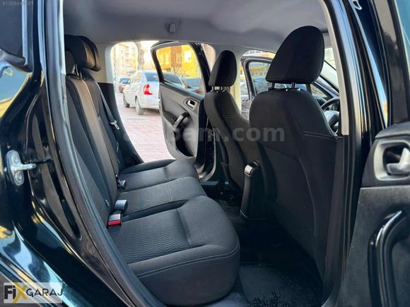 102.000KM de MAKYAJLI KASA 208 OTOMATİK VİTES