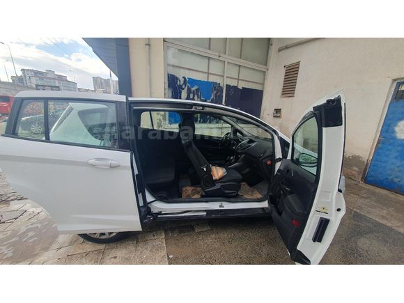 Sahibinden Ford B-Max 1.6 Trend 2013 Model