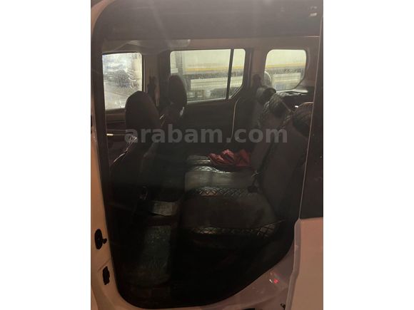 Sahibinden Ford B-Max 1.5 TDCi Titanium 2015 Model
