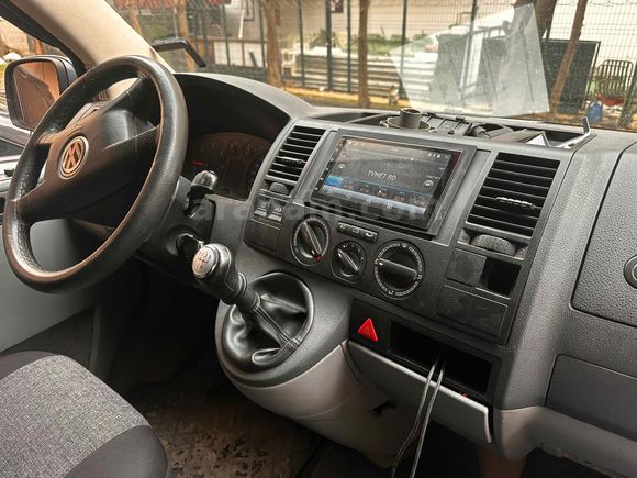 Sahibinden Volkswagen MultiVan 1.9 TDI 2005 Model  172.000 km Gri