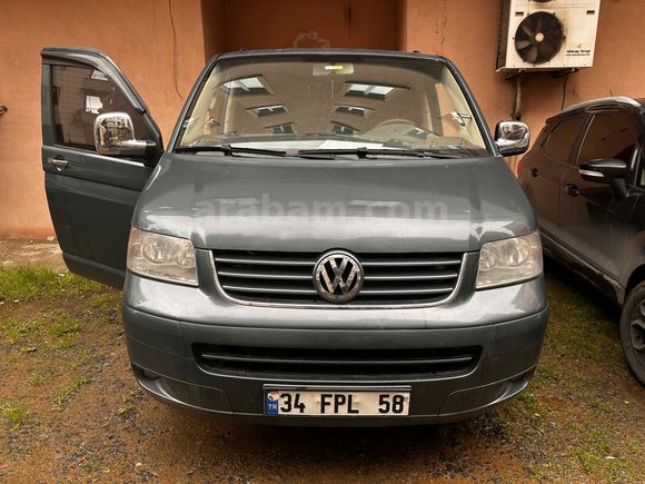 Sahibinden Volkswagen MultiVan 1.9 TDI 2005 Model  172.000 km Gri