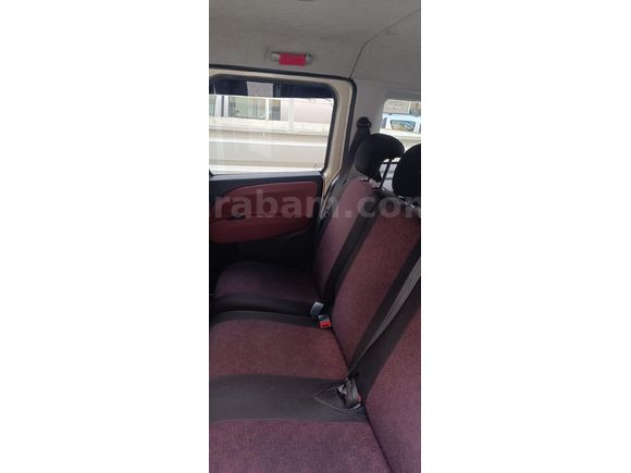 Sahibinden Fiat Doblo Combi 1.6 Multijet Premio 2010 Model