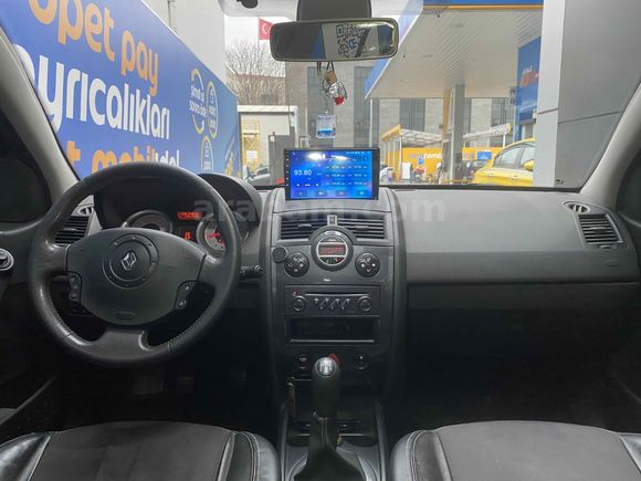 NADİR KALANLARDAN CAM TAVAN
