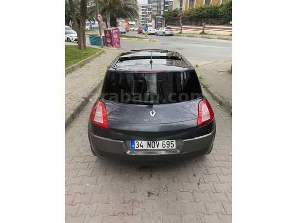 NADİR KALANLARDAN CAM TAVAN
