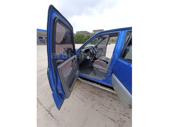 Takas olur Sahibinden Nissan Terrano 2.7 TDI Elegance 1999 Model