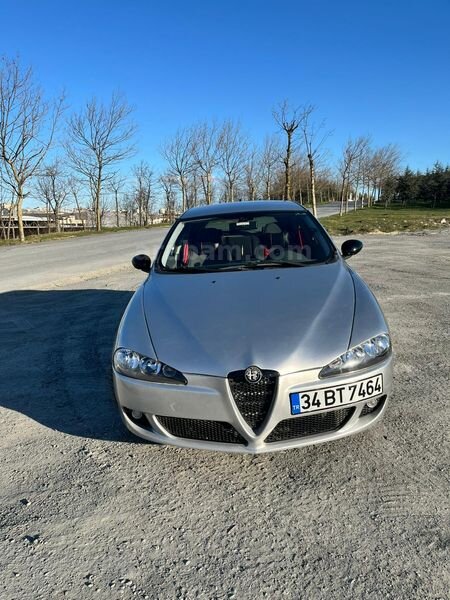Sahibinden Alfa Romeo 147 1.6 TS Distinctive 2005 Model İstanbul 369.000 km Gri (metalik)