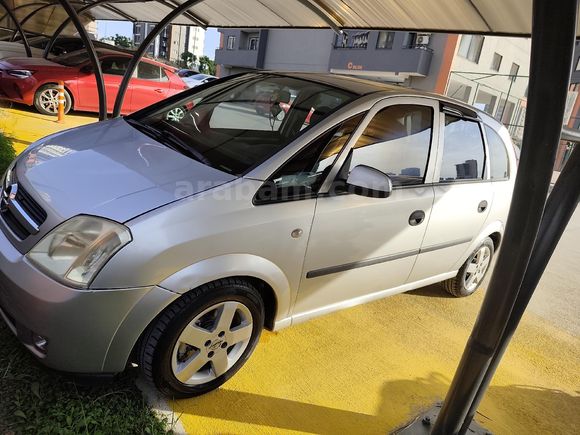 Sahibinden Opel Meriva 1.6 Cosmo 2005 Model  228.000 km Gri (Gümüş)
