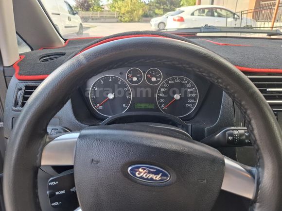 Sahibinden Ford C-Max 1.6 Trend 2004 Model