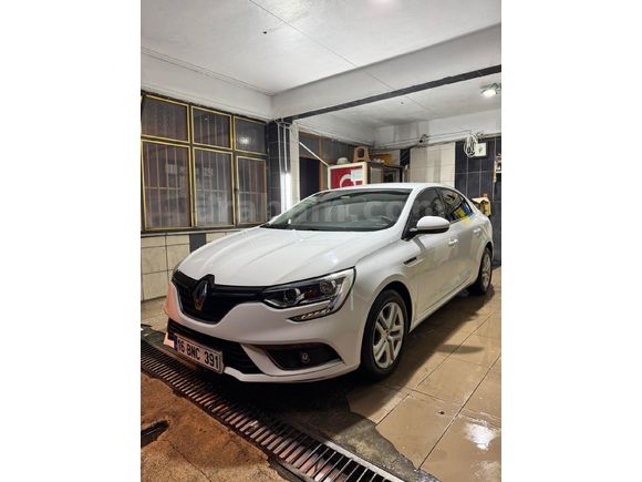 Sahibinden Renault Megane 1.3 TCe Joy 2020 Model