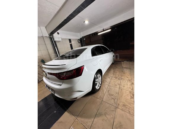 Sahibinden Renault Megane 1.3 TCe Joy 2020 Model