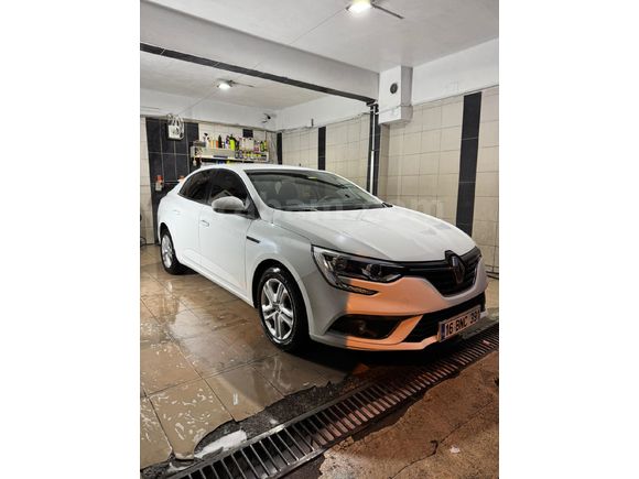 Sahibinden Renault Megane 1.3 TCe Joy 2020 Model