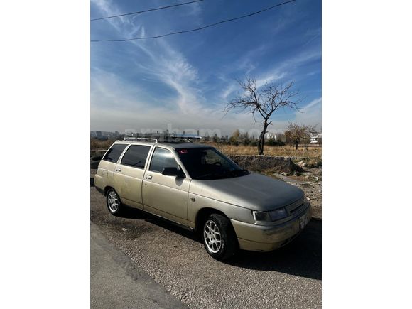 2005 Model Lada Vega  SW 1.5 motor 16 Valf