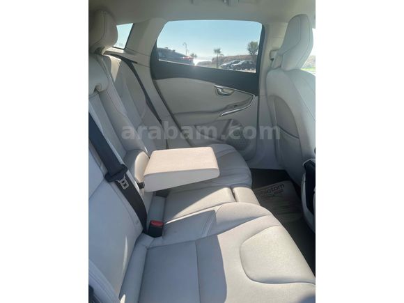 Sahibinden Volvo V40 1.6 D Advance 2015 Model 