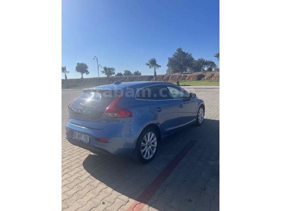 Sahibinden Volvo V40 1.6 D Advance 2015 Model 
