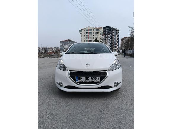 Sahibinden Peugeot 208 1.2 VTi Active 2014 Model