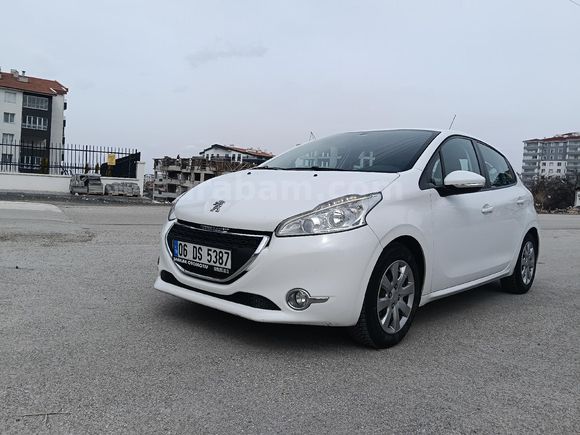 Sahibinden Peugeot 208 1.2 VTi Active 2014 Model
