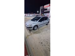 Kaza bela yok herangi calışmayan aksamı yok klima aktif tramaer kaydı yok komple boyalı