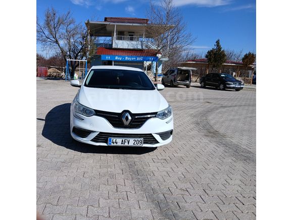 Sahibinden Renault Megane 1.3 TCe Joy 2020 Model