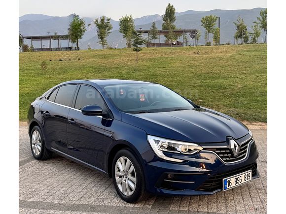 Sahibinden Renault Megane 1.3 TCe Joy 2021 Model 