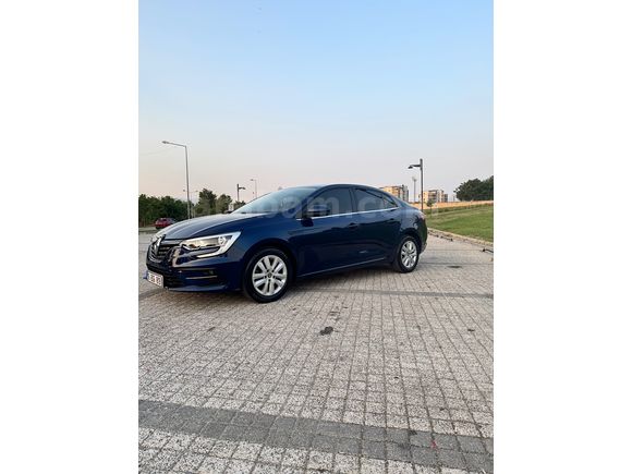 Sahibinden Renault Megane 1.3 TCe Joy 2021 Model 