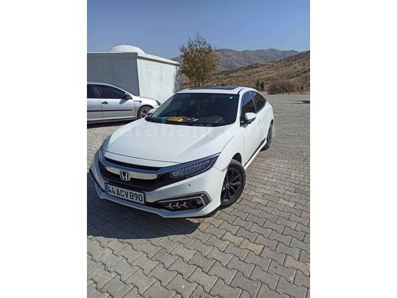 Sahibinden Honda Civic 1.6i VTEC Elegance 2021 Model 