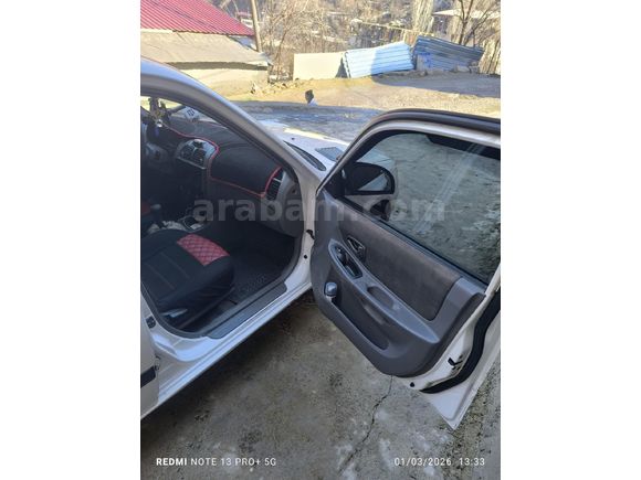 Sahibinden Hyundai Accent 1.5 CRDi Admire 2005 Model