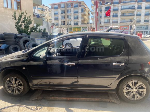 Sahibinden Peugeot 307 1.6 XT 2003 Model 