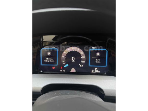 Akademisyenden 2024 Model Volkswagen Golf 1.5 TSI 116 PS Manuel – Hatasız, İlk Sahibinden, Aytaşı Gri. Komple PPF kaplı