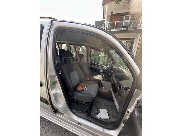 Sahibinden Fiat Doblo Combi 1.3 Multijet Maxi Active Plus 2008 Model  283.000 km Gri (Gümüş)