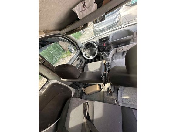 Sahibinden Fiat Doblo Combi 1.3 Multijet Maxi Active Plus 2008 Model  283.000 km Gri (Gümüş)