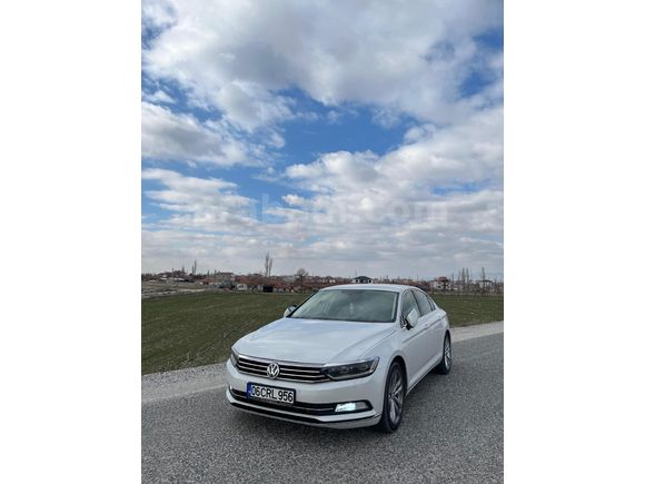 Galeriden Volkswagen Passat 2.0 TDi BlueMotion Highline 2017 Model Konya