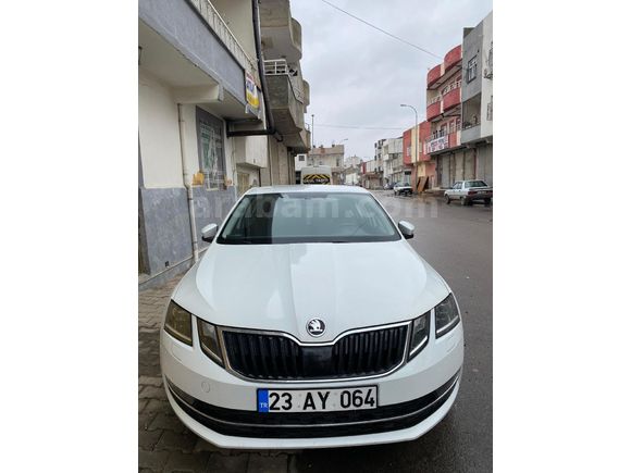 Sahibinden Skoda Octavia 1.6 TDI Style 2018 Model