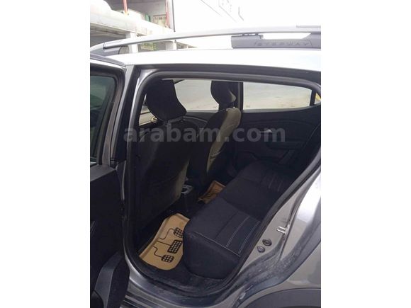Sahibinden Dacia Sandero Stepway 1.0 Tce Expression 2024 Model 