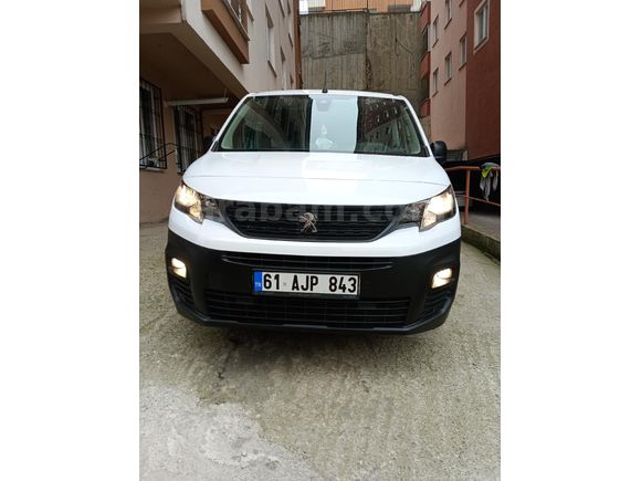 Sahibinden Peugeot Partner 1.5 BlueHDI Comfort 2023 Model
