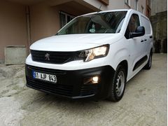 Sahibinden Peugeot Partner 1.5 BlueHDI Comfort 2023 Model