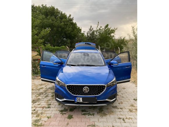 Sahibinden MG ZS EV Luxury 2021 Model  73000 km Mavi