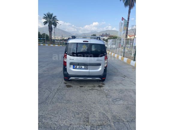 Sahibinden Dacia Dokker 1.5 DCi Stepway 2013 Model 