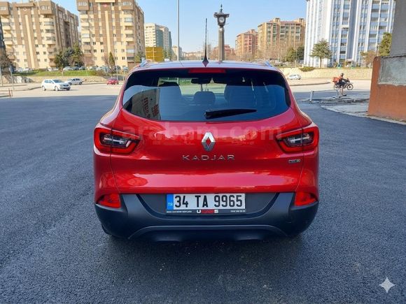 Sahibinden Renault Kadjar 1.5 dCi Icon 2015 Model  190.bin km Kırmızı