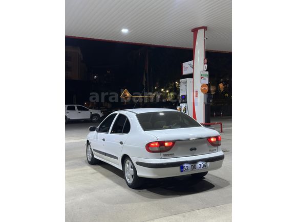 Sahibinden Renault Megane 1.6 RXT 2001 Model