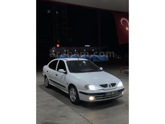 Sahibinden Renault Megane 1.6 RXT 2001 Model