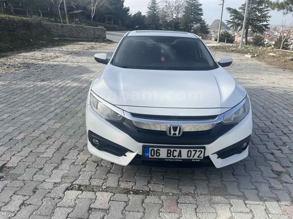Galeriden Honda Civic 1.6i VTEC ECO Elegance 2018 Model Uşak