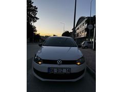 Temiz bakımlı düşük km polo (araç yükselteceğim için satıyorum)