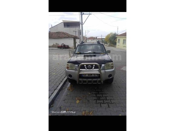Sahibinden Nissan Skystar 4x2 2010 Model Manisa 240.000 km Füme