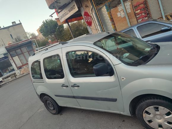 değişensiz boyasiz hasar kayıtsız Renault Kangoo Multix  Gri