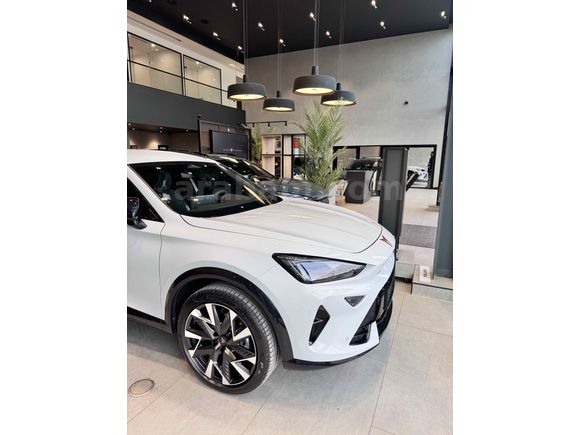 Sahibinden Cupra Formentor 1.5 e-TSI Mhev Impulse 2025 Model 