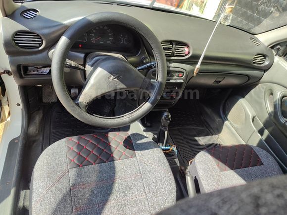 Sahibinden Hyundai Accent 1.3 LX 1999 Model