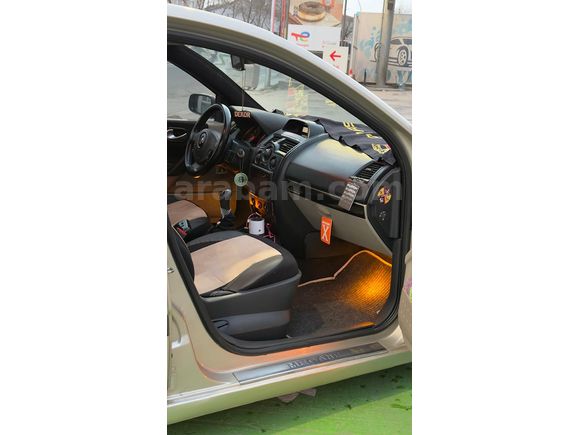 Sahibinden Renault Megane 1.6 Expression 2006 Model 