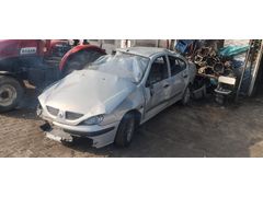 hasarli megane 170 binde calisir yürür