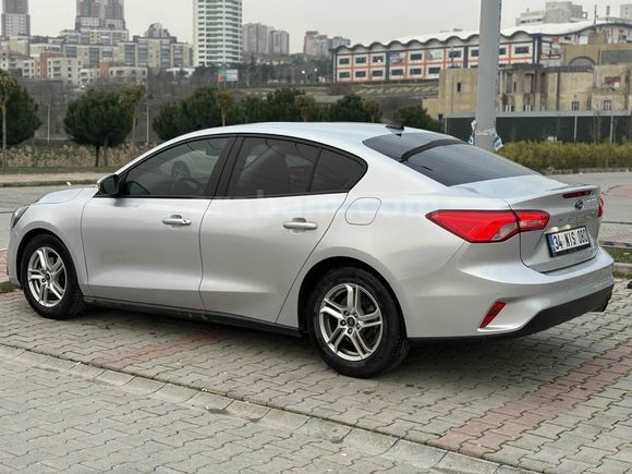 Sahibinden Ford Focus 1.5 Ti-VCT Trend X 2020 Model 